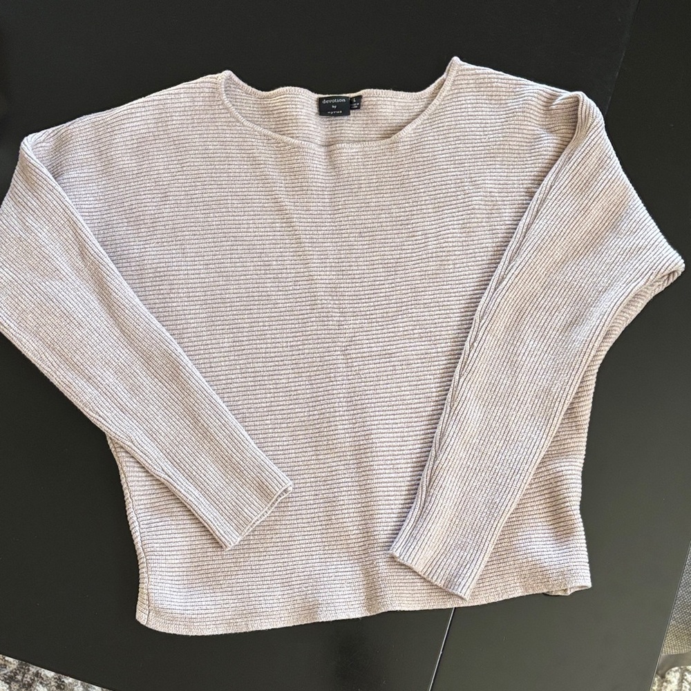 Women's Tan Sweater